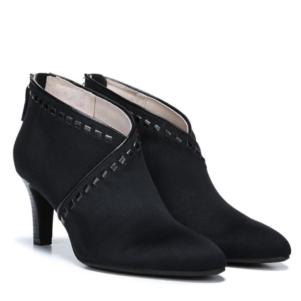 LIFESTRIDE WOMEN GIADA BOOTIE